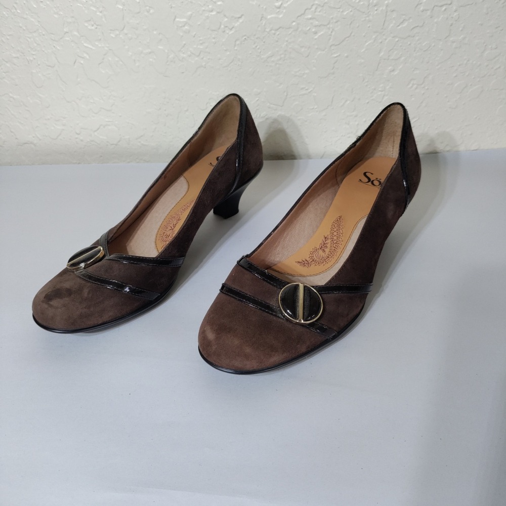 Sofft Womens Brown Suede Patent Trim Buckle Kitten Heel Pumps Size 8M 1038920